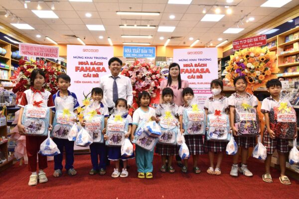 GRAND OPENING CELEBRATION OF FAHASA CAI BE BOOKSTORE – THE 4TH FAHASA BRANDED BOOKSTORE IN TIEN GIANG PROVINCE - FAHASA