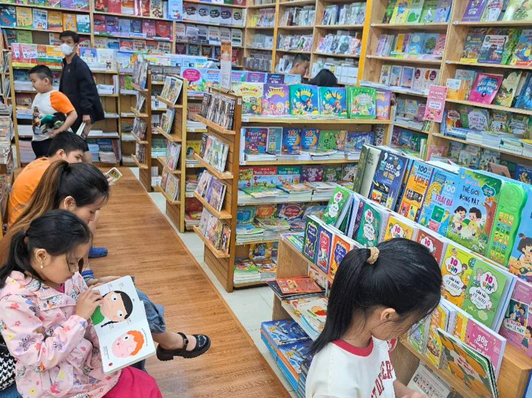 Nhà sách FAHASA Buôn Ma Thuột