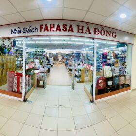 Nhà sách FAHASA Hà Đông