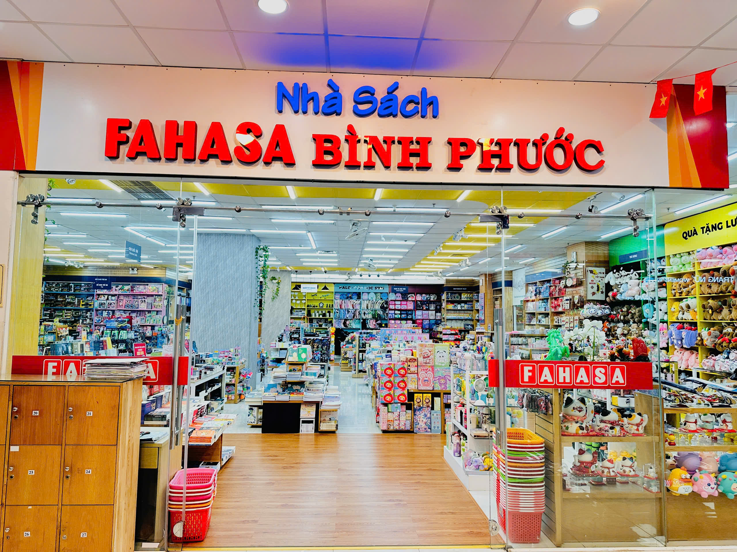 nhà sách FAHASA Bình Phước