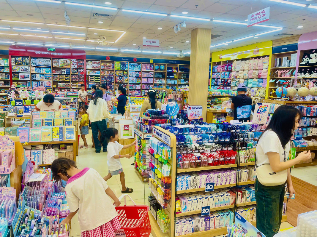 Nhà sách FAHASA Buôn Ma thuột