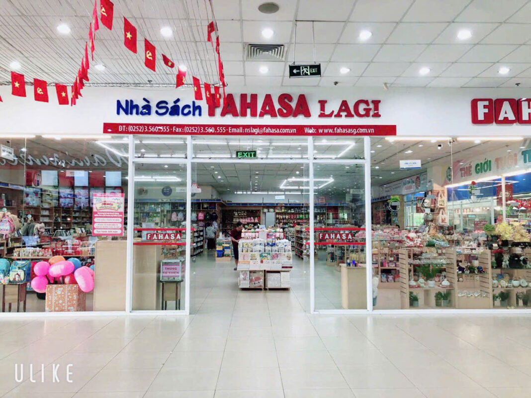 Nhà sách FAHASA Lagi