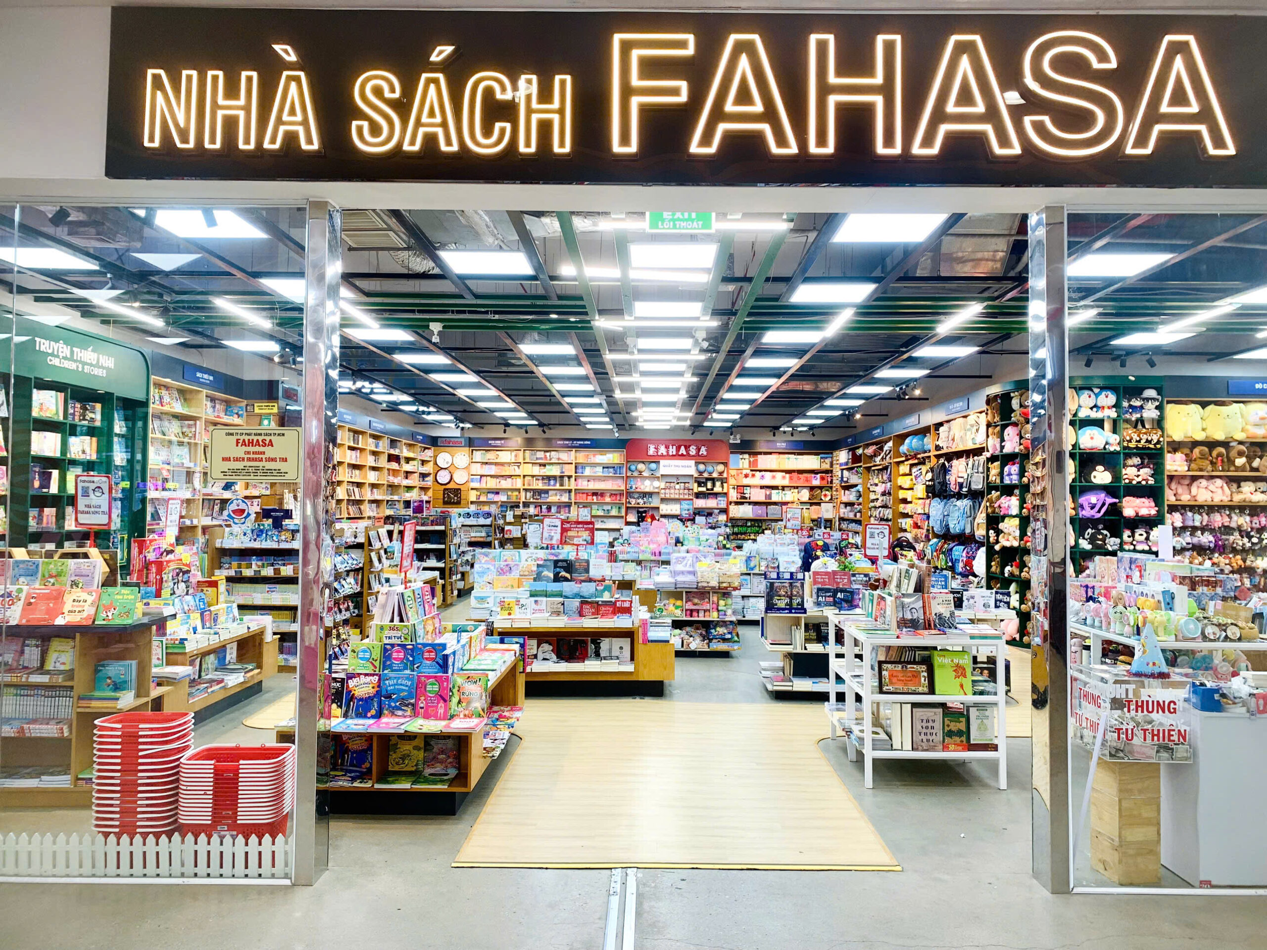 NS FAHASA SONG TRA