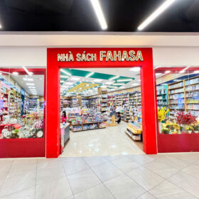 Nhà sách FAHASA Tân Hiệp