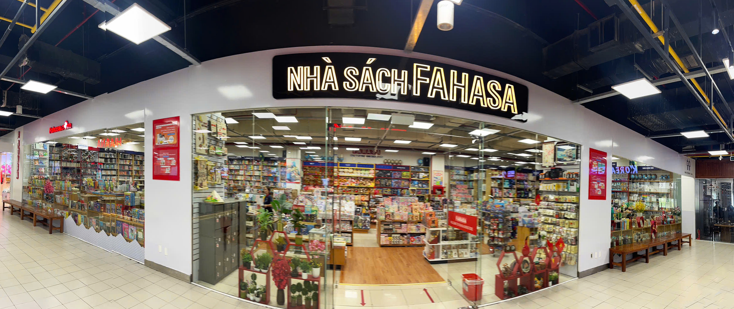 NHA SACH FAHASA HAI CHAU