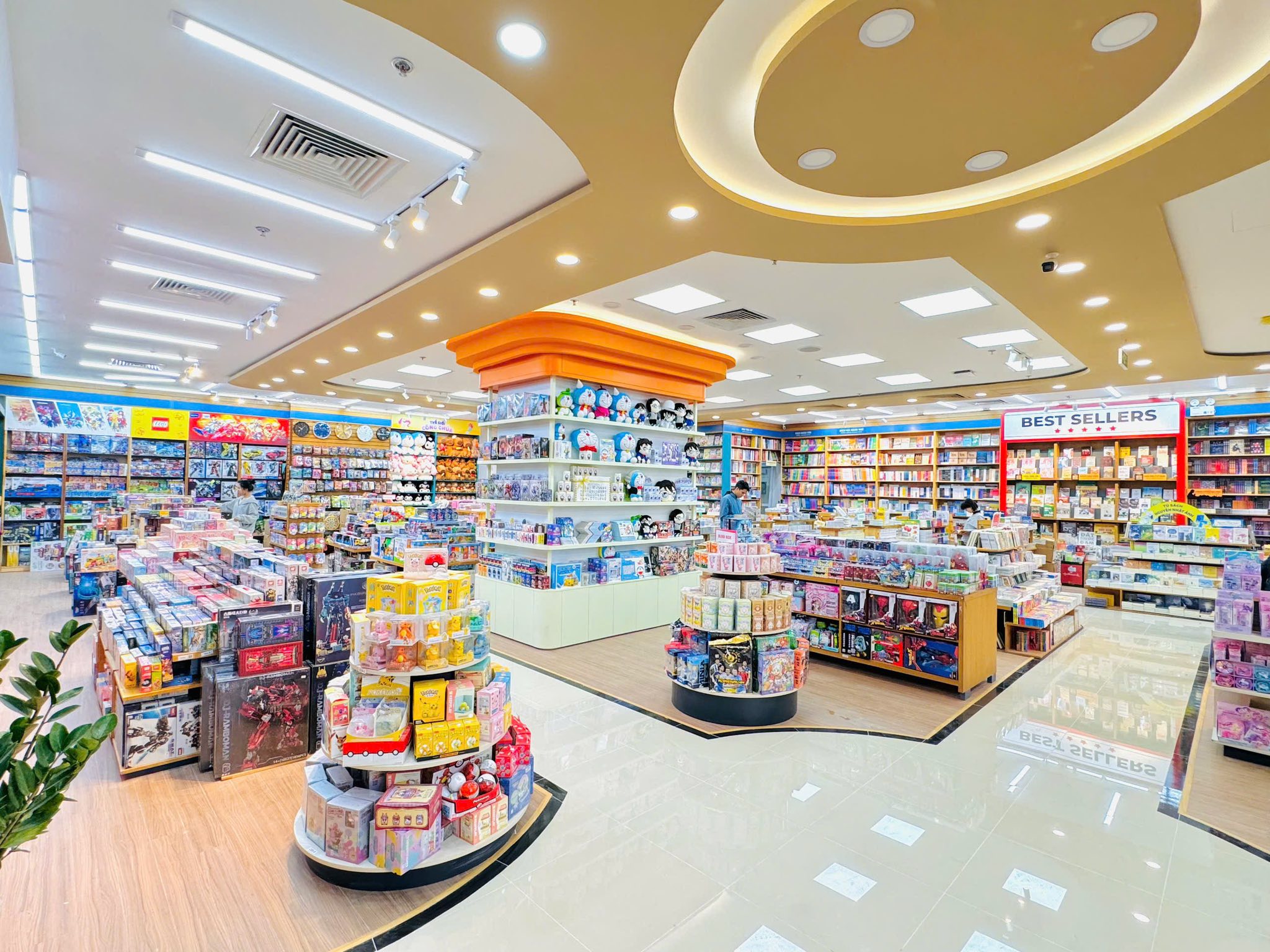 NHA SACH FAHASA LAM SON 03