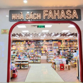 NHA SACH FAHASA TIEN GIANG