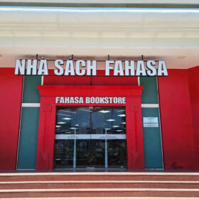NHA SACH FAHASA SONG HAN