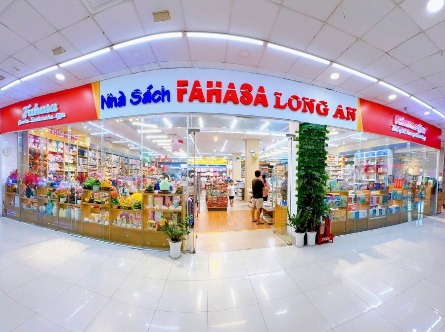 Nhà sách FAHASA Long An -
