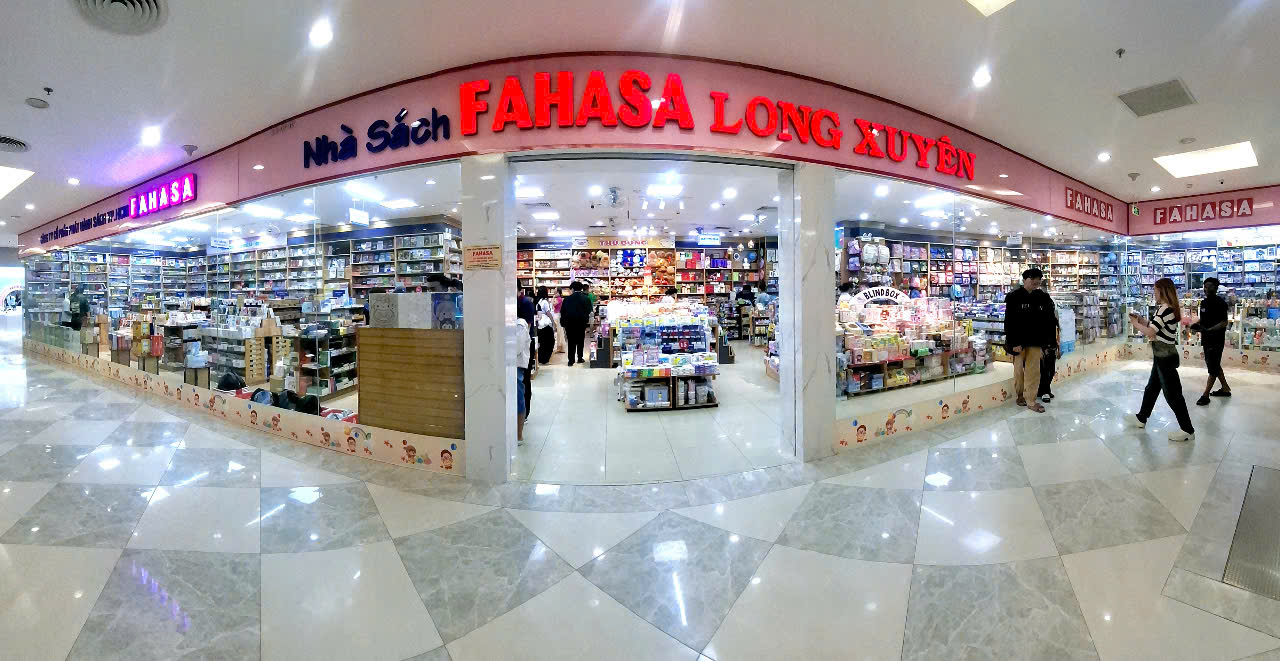 Nhà sách FAHASA Long Xuyên