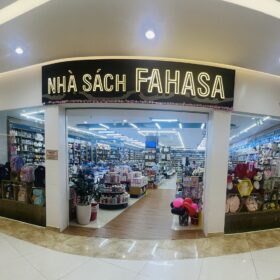 nhà sách FAHASA Thăng Long