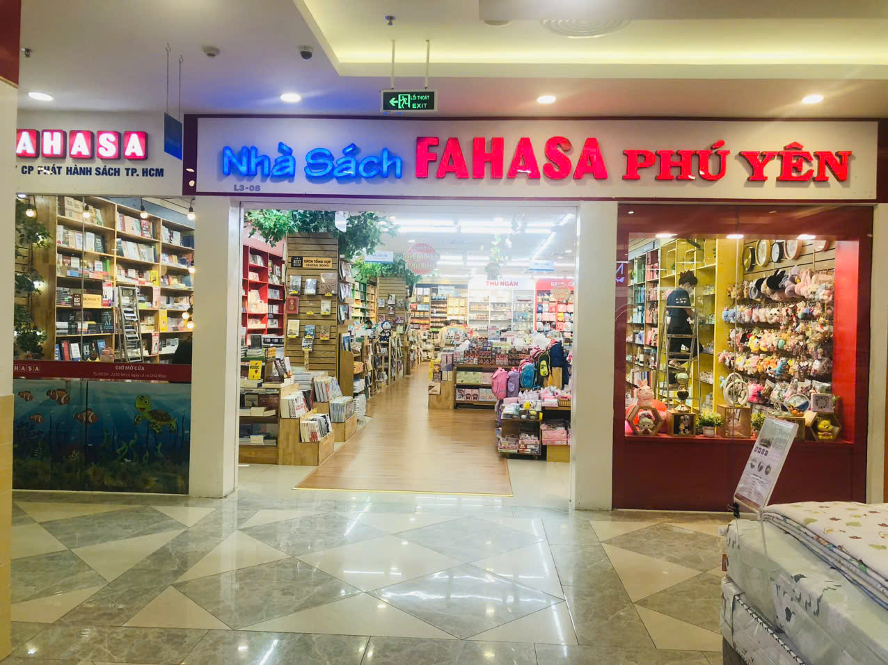 Nhà sách FAHASA Phú Yên
