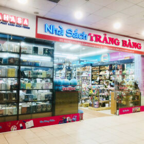 NHA SACH FAHASA TRANG BANG