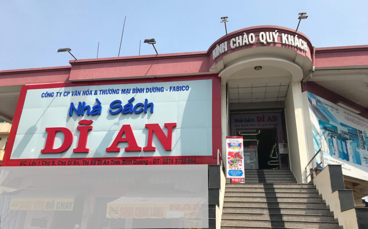 Nhà sách Dĩ An