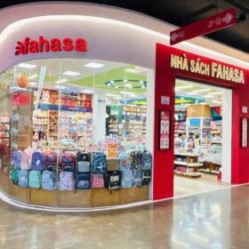 Nhà sách FAHASA Bạc Liêu 2