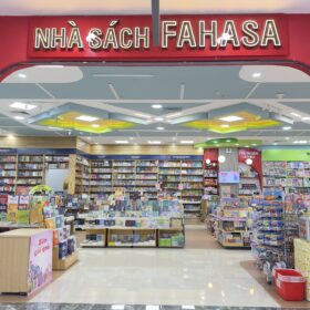 Nhà sách FAHASA QUẬN 6