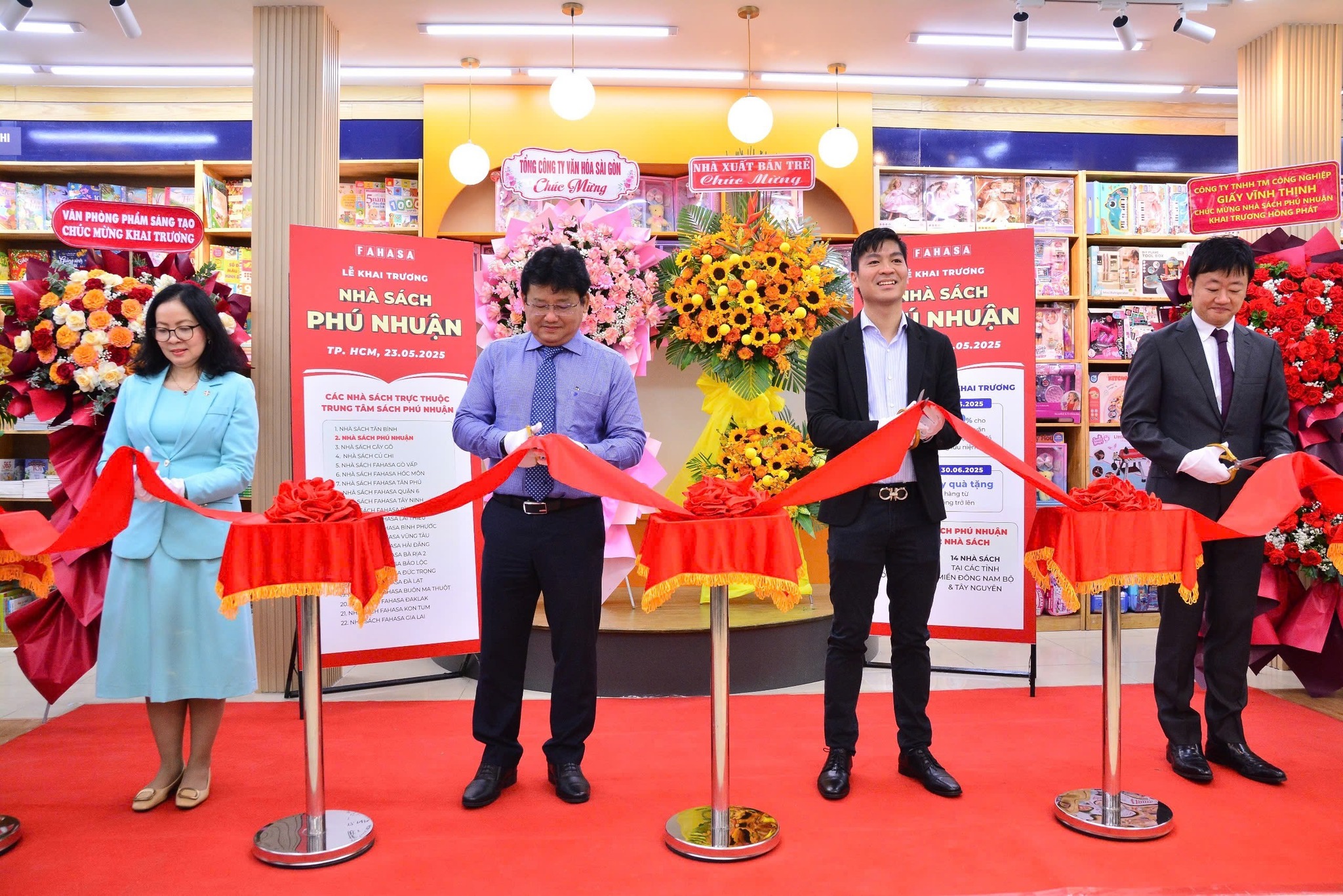 khai trương nhà sách Phú Nhuận - Nhà sách FAHASA Gò Vấp