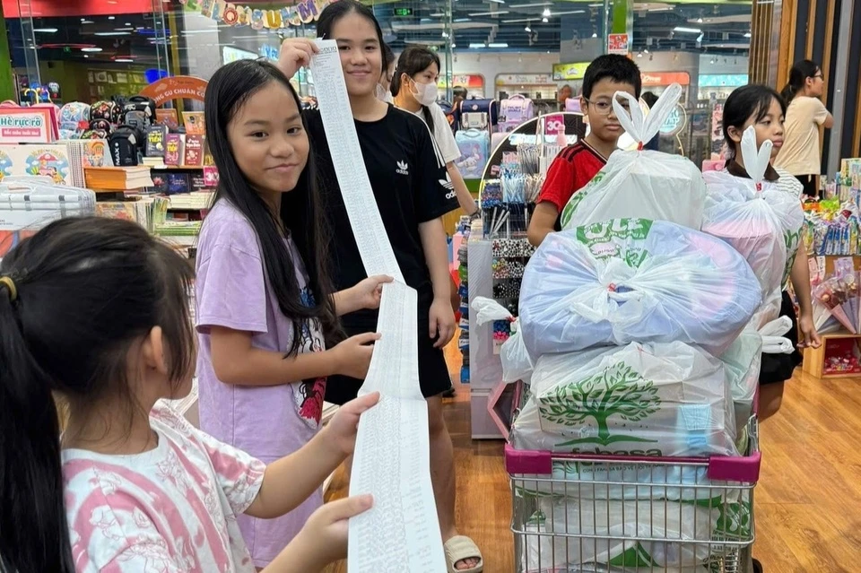 nhà sách fahasa - 21 triệu tiền hàng - link zing