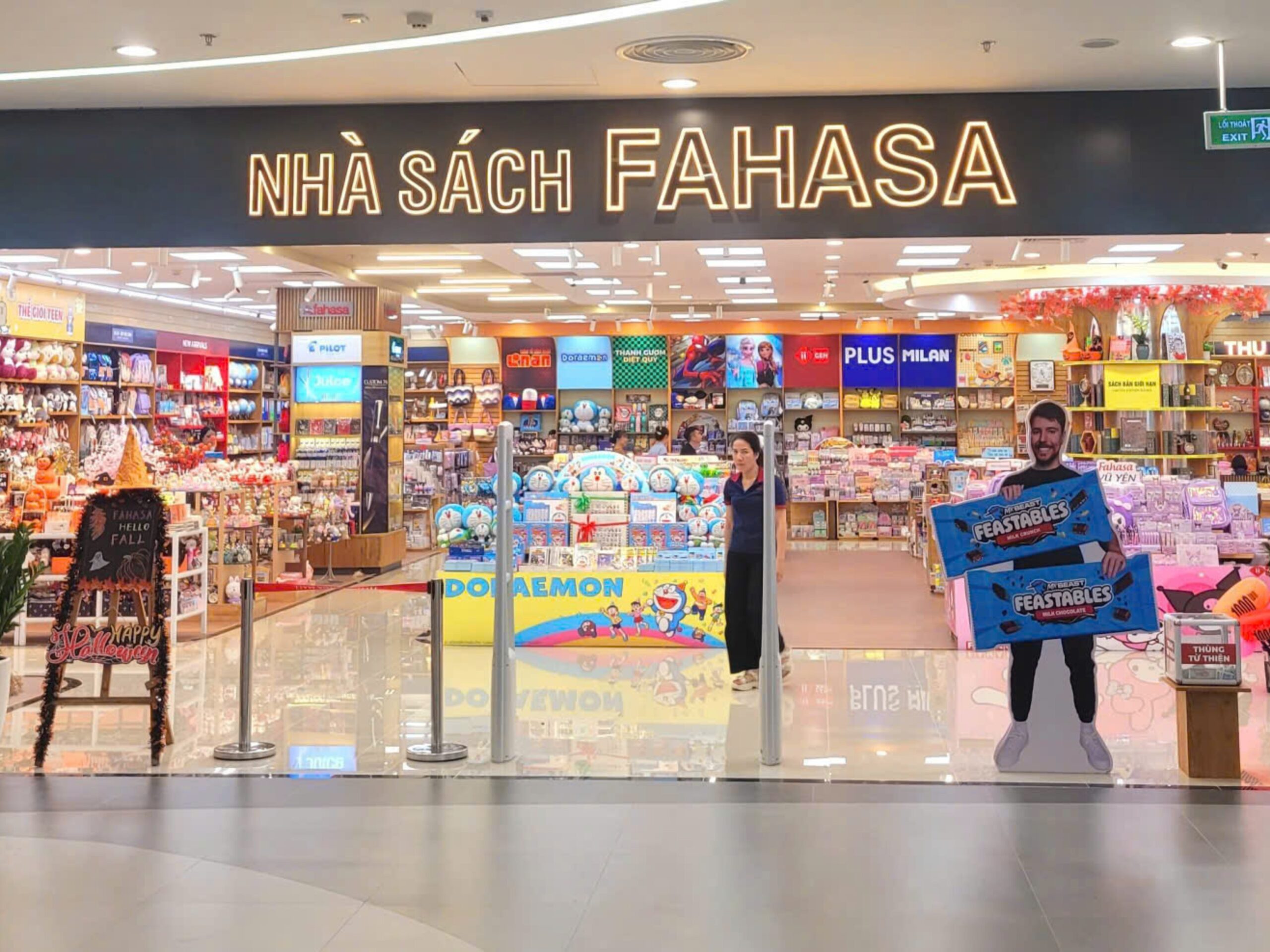 Nhà sách FAHASA Vũ Yên