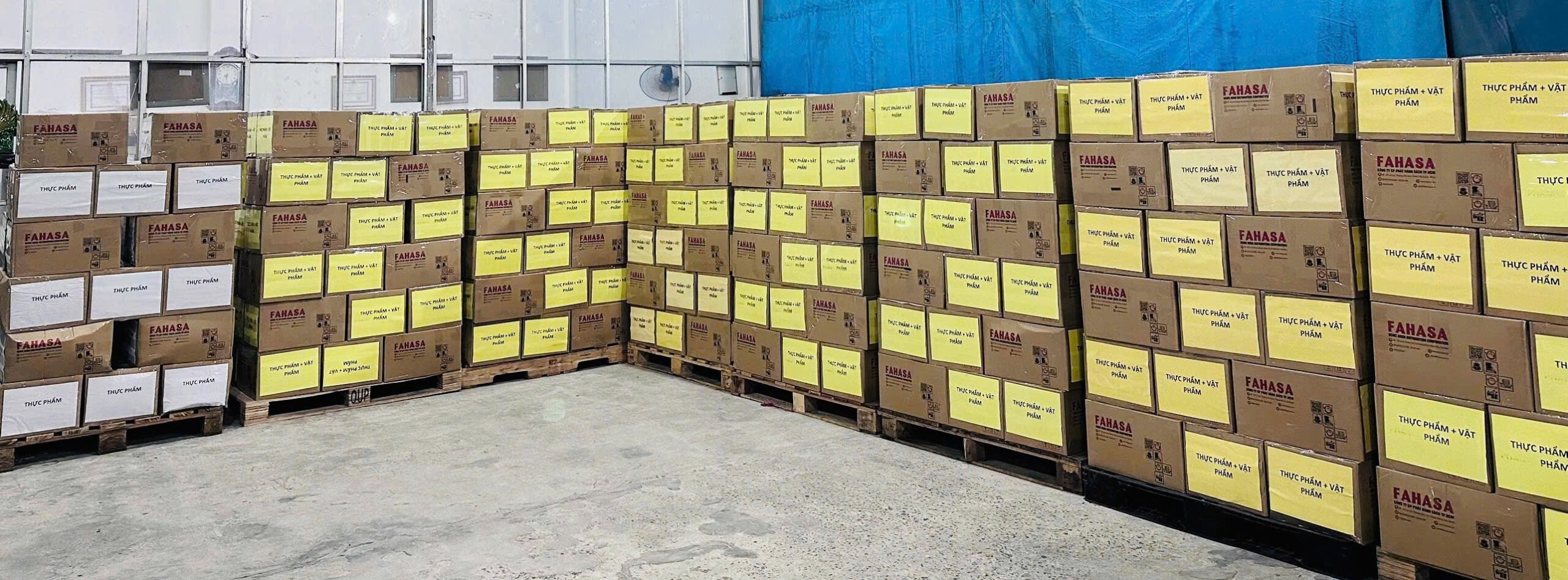 FAHASA Hướng Về Miền Trung Chung Tay Sẻ Chia Cùng Đồng Bào Vượt Qua Lũ Lụt FAHASA Triển Khai 3 Chương Trình Cứu Trợ