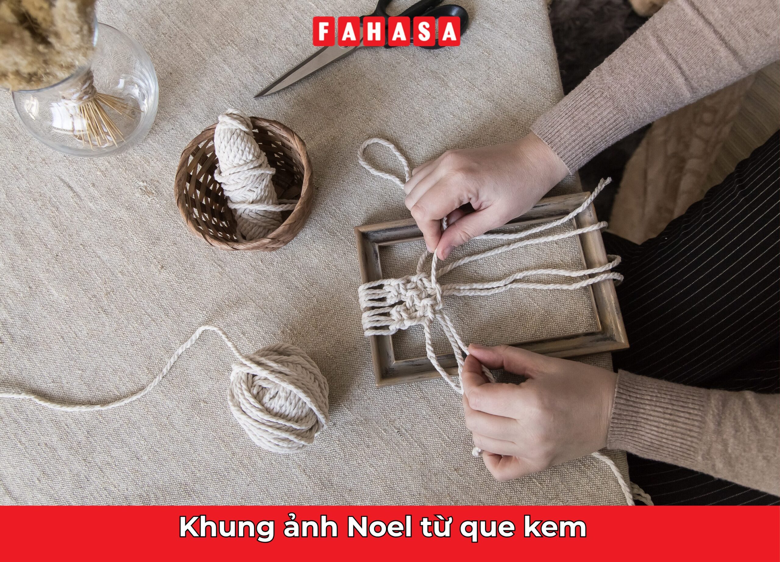 Khung ảnh Noel từ que kem Khung ảnh Noel từ que kem