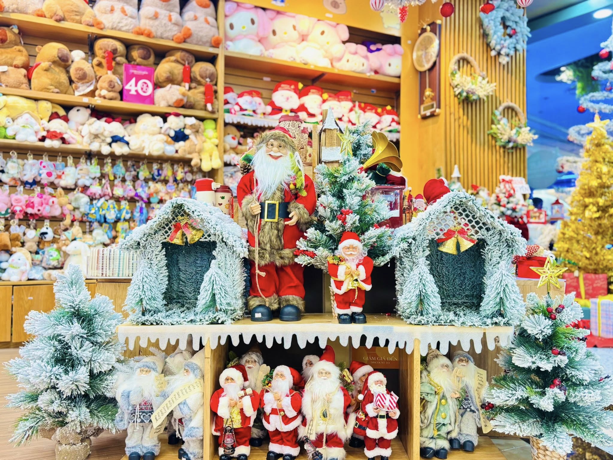 nha-sach-fahasa-hung-yen