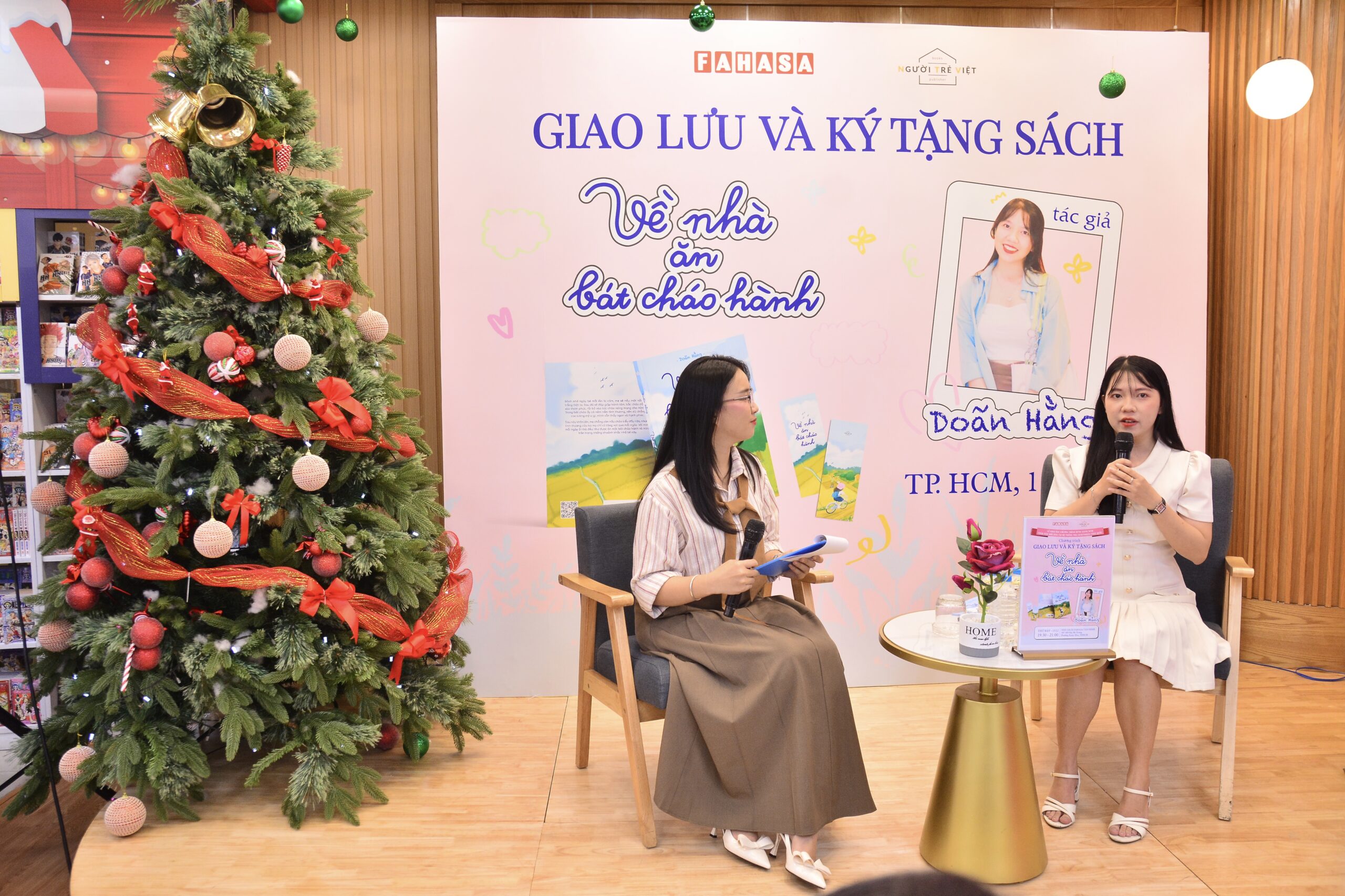 Chương trình giao lưu tác phẩm“ Về nhà ăn bát cháo hành” của Tác giả Doãn Hằng tại Nhà sách FAHASA Tân Định Chương trình giao lưu tác phẩm“ Về nhà ăn bát cháo hành” của Tác giả Doãn Hằng tại Nhà sách FAHASA Tân Định