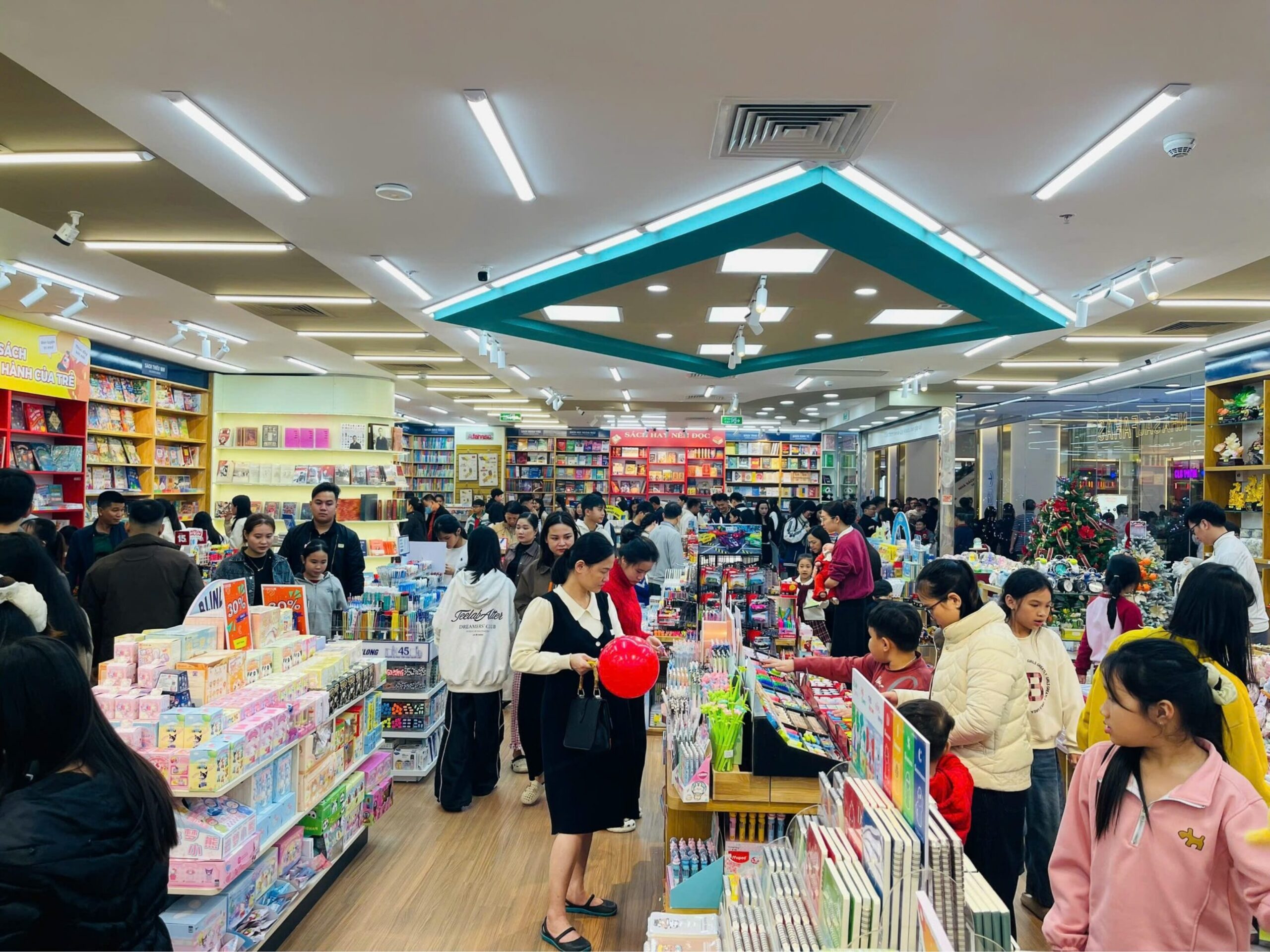 Nhà sách FAHASA Nghệ An