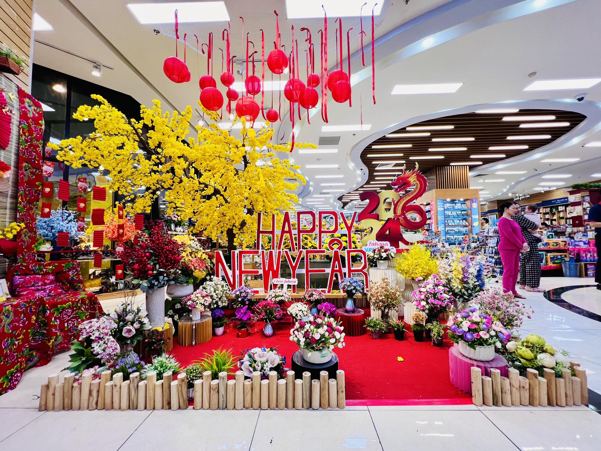 Khái niệm trang trí Tết trong văn hóa Việt. Nguồn: FAHASA