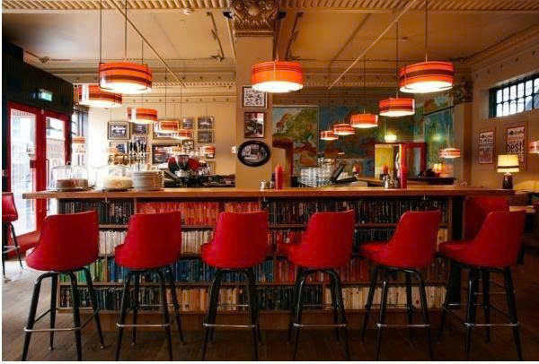 Trang trí quầy bar ngày Tết Trang trí quầy bar ngày Tết