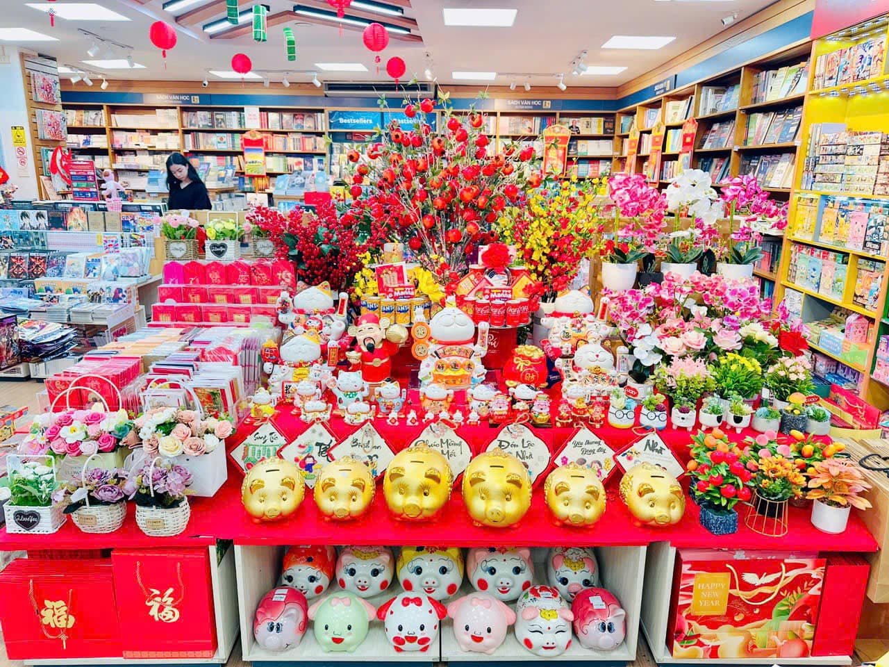 Gợi ý sản phẩm trang trí Tết và combo trang trí Tết phù hợp nhiều không gian Gợi ý sản phẩm trang trí Tết và combo trang trí Tết phù hợp nhiều không gian