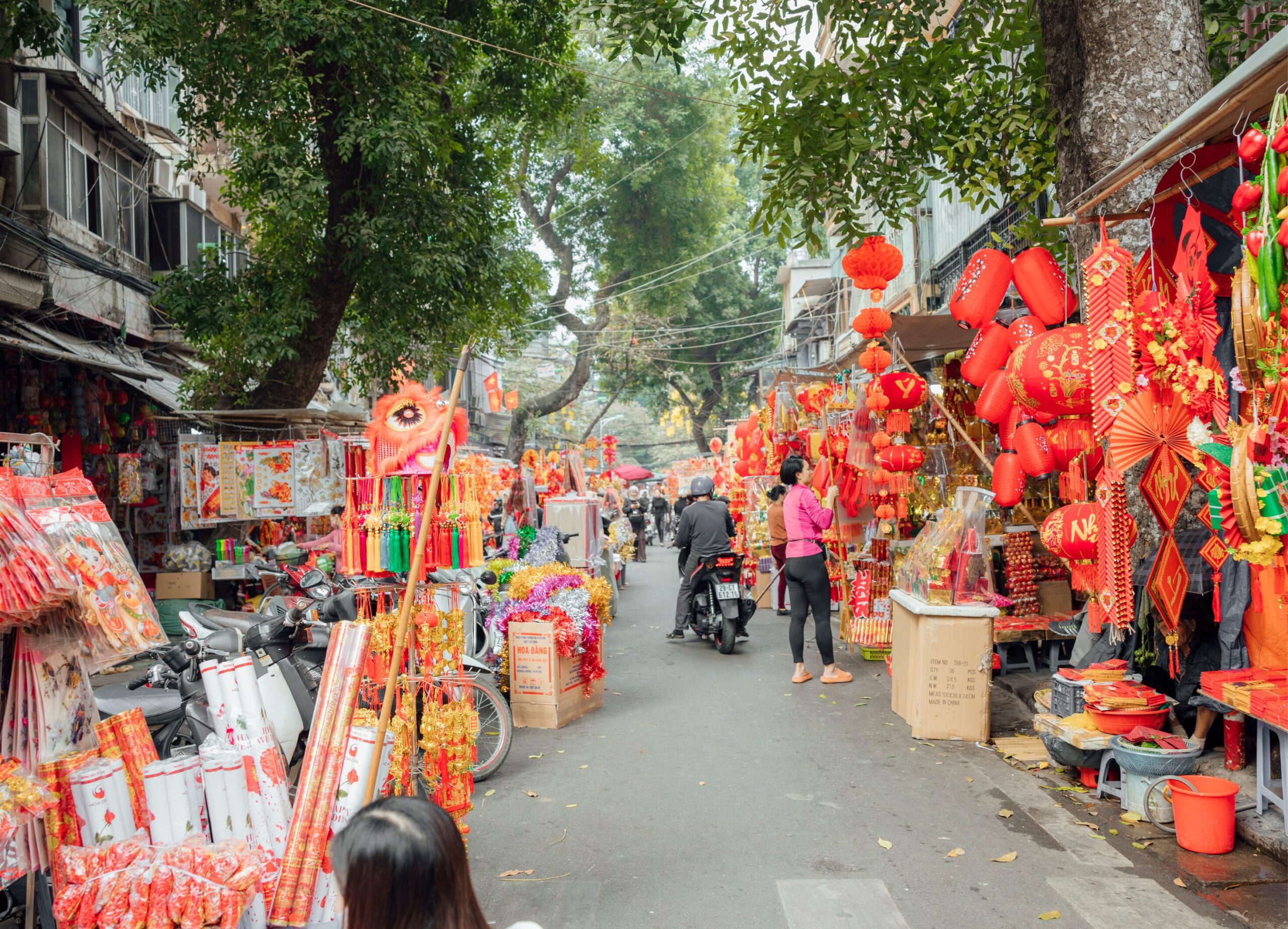 Cửa hàng bán đồ trang trí tết 2026 đẹp, đa dạng và giá tốt ở TP.HCM: Chợ truyền thống Cửa hàng bán đồ trang trí tết 2026 đẹp, đa dạng và giá tốt ở TP.HCM: Chợ truyền thống