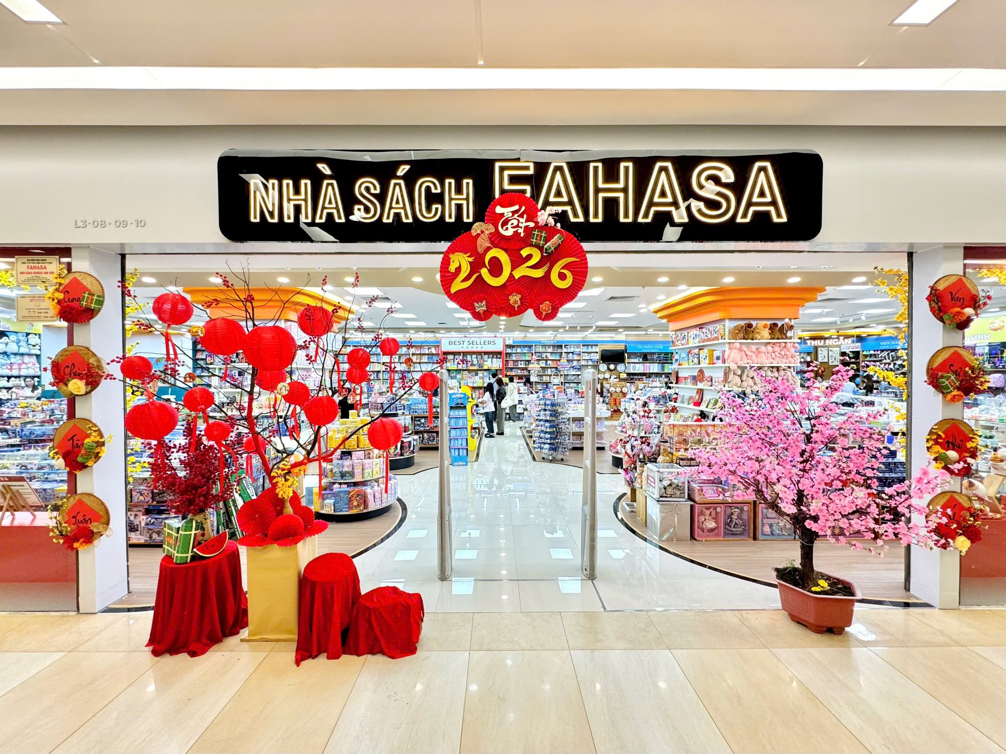 Các Vật Dụng Thường Dùng Để Trang Trí Cửa Ra Vào Ngày Tết