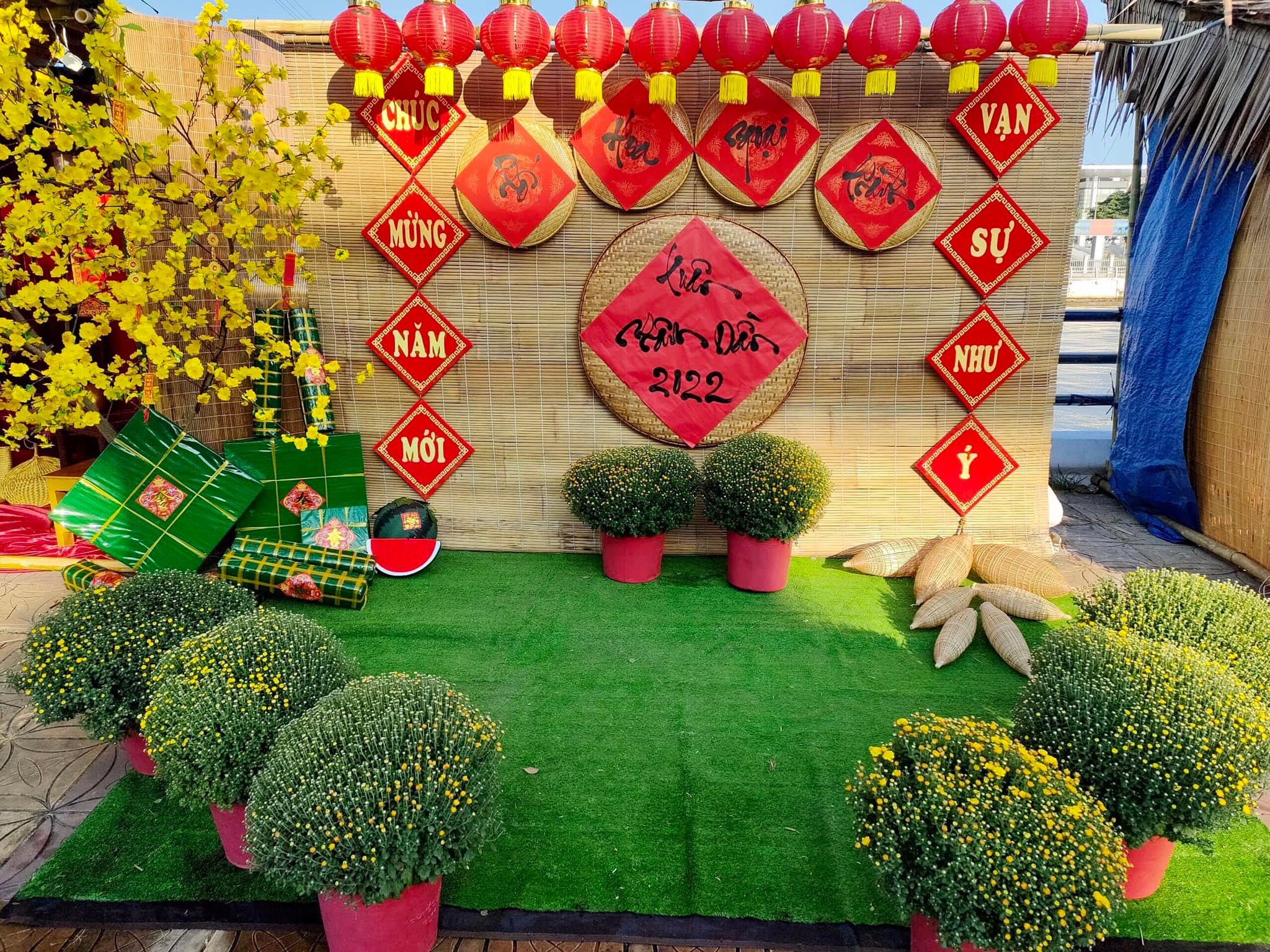 Chọn kích thước mành tre theo vị trí treo tết