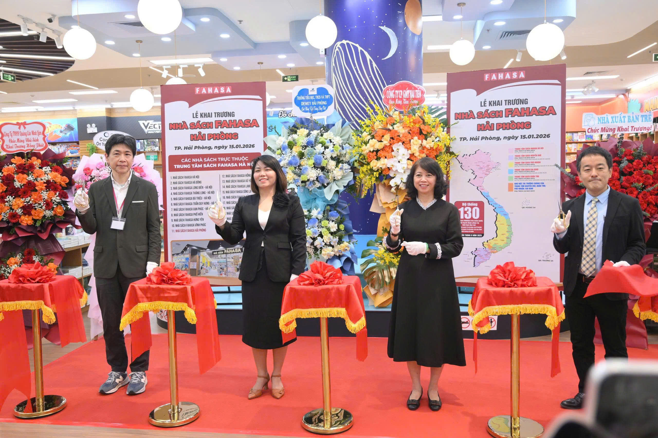 Hình ảnh tại Lễ khai trương Nhà sách FAHASA Hải Phòng - diện mạo mới