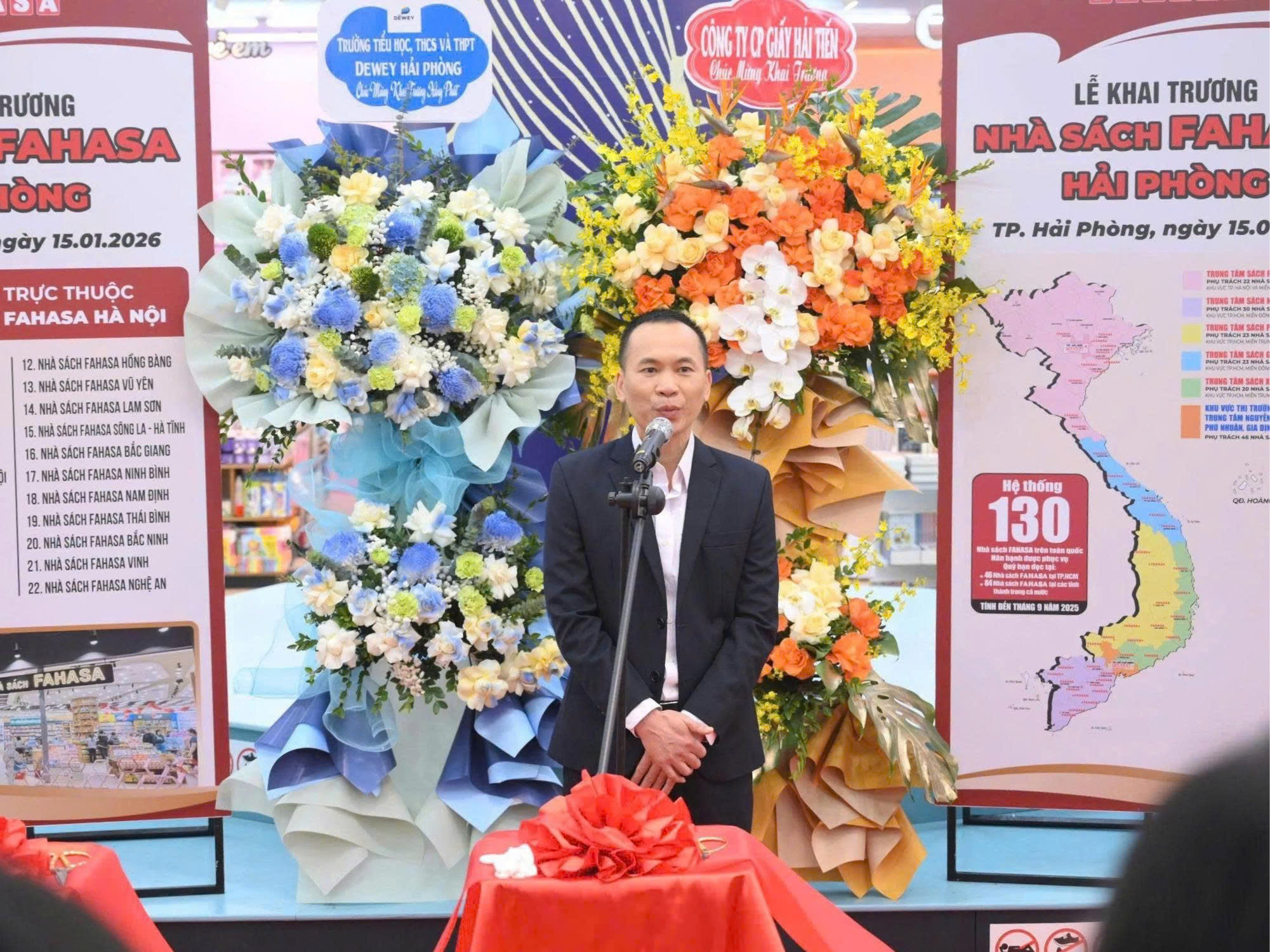 Hình ảnh tại Lễ khai trương Nhà sách FAHASA Hải Phòng - diện mạo mới