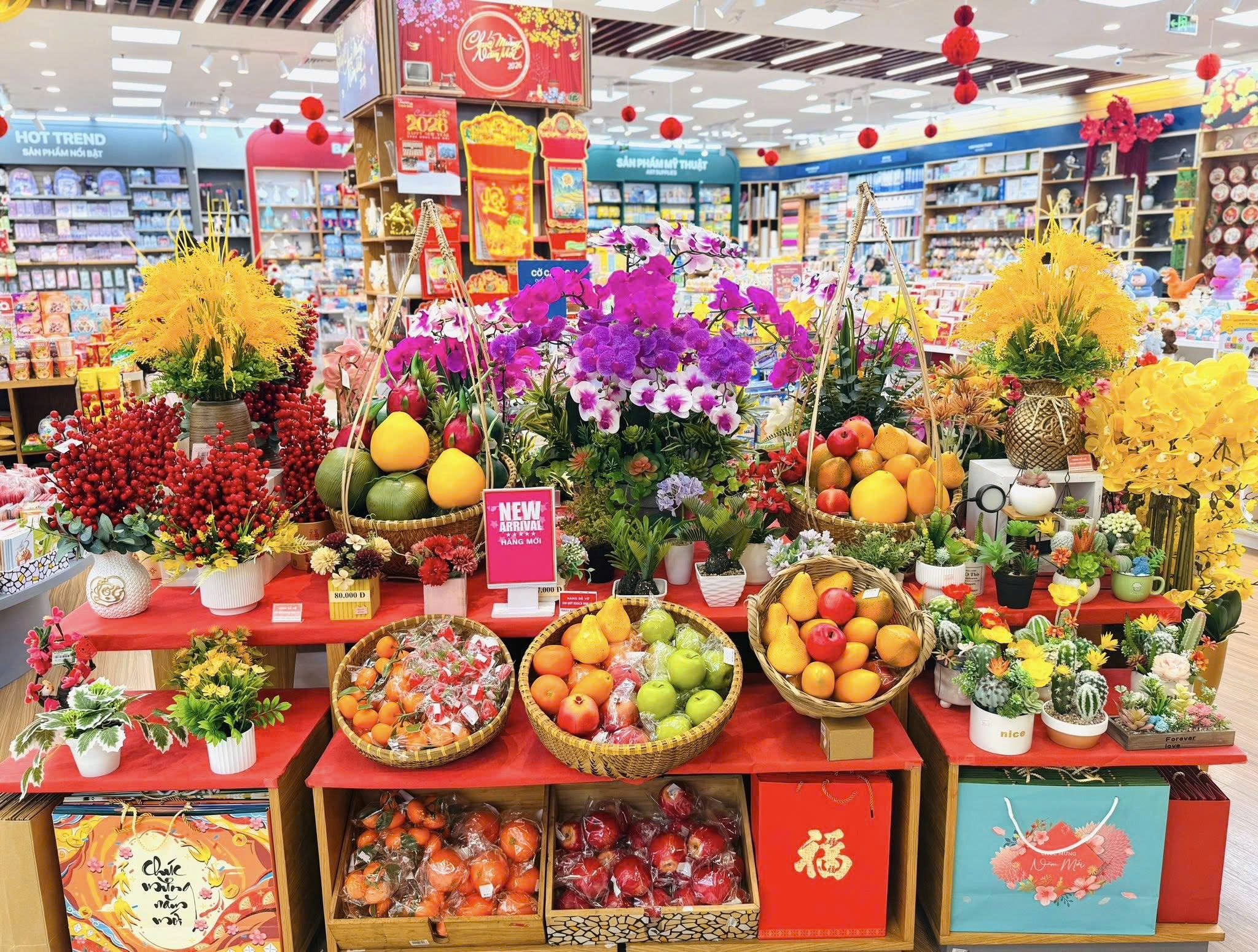 Hoa hoặc chậu cây Tết mini