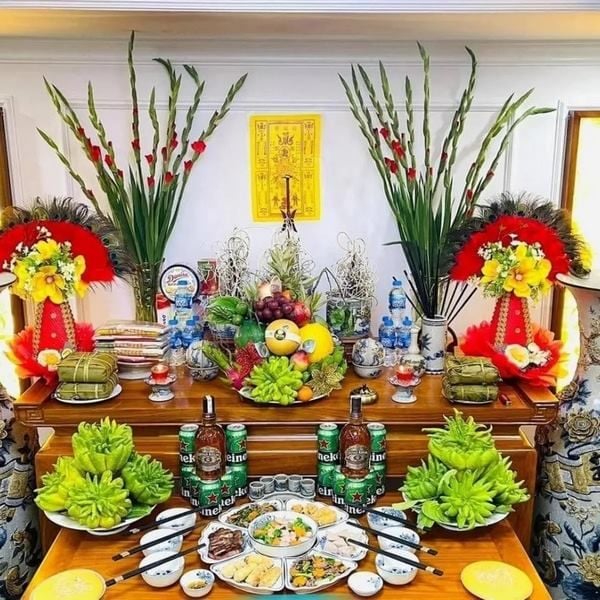 Trang trí bàn thờ Tết đẹp mắt