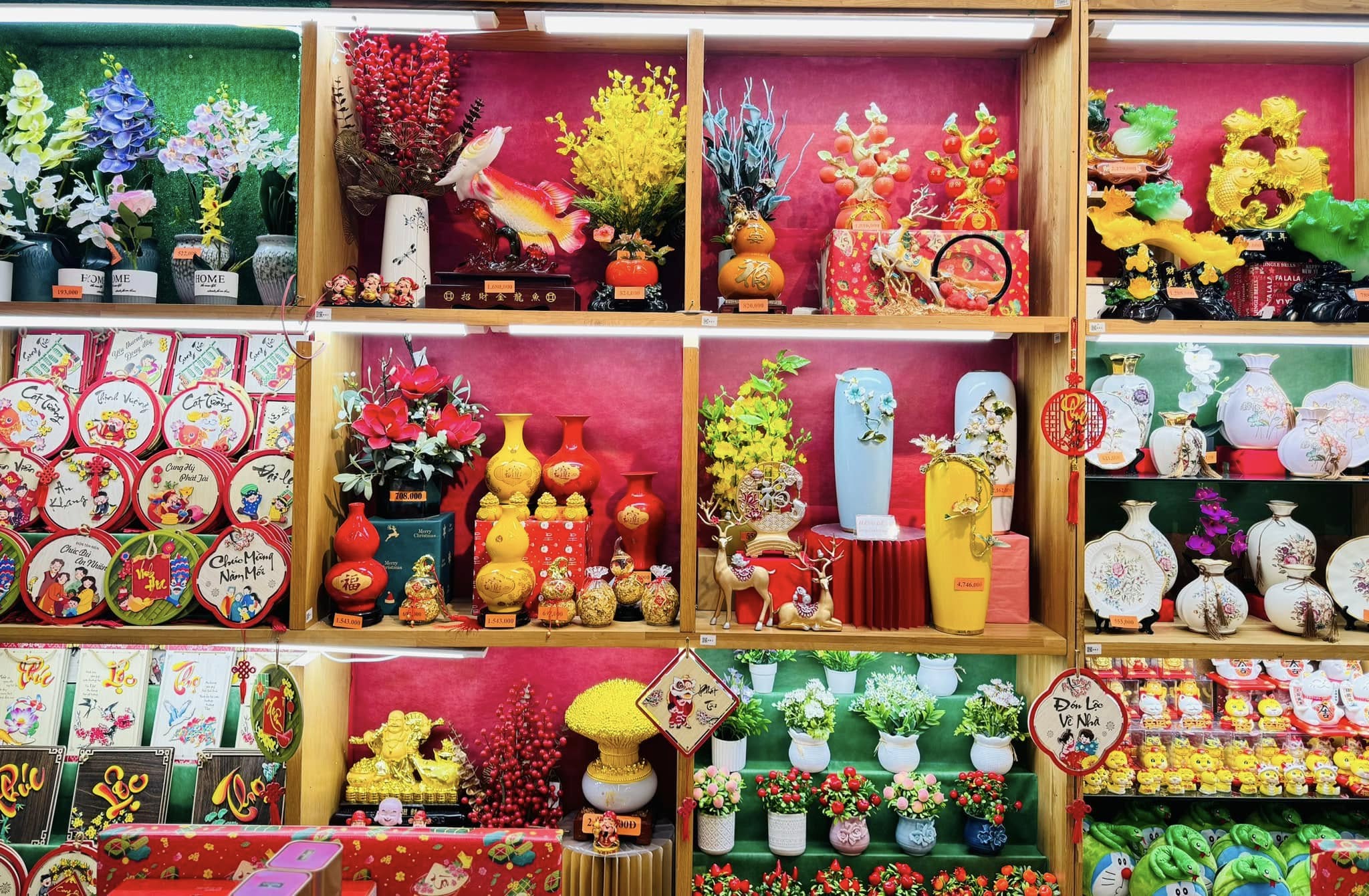 Trang trí phong thủy tại FAHASA