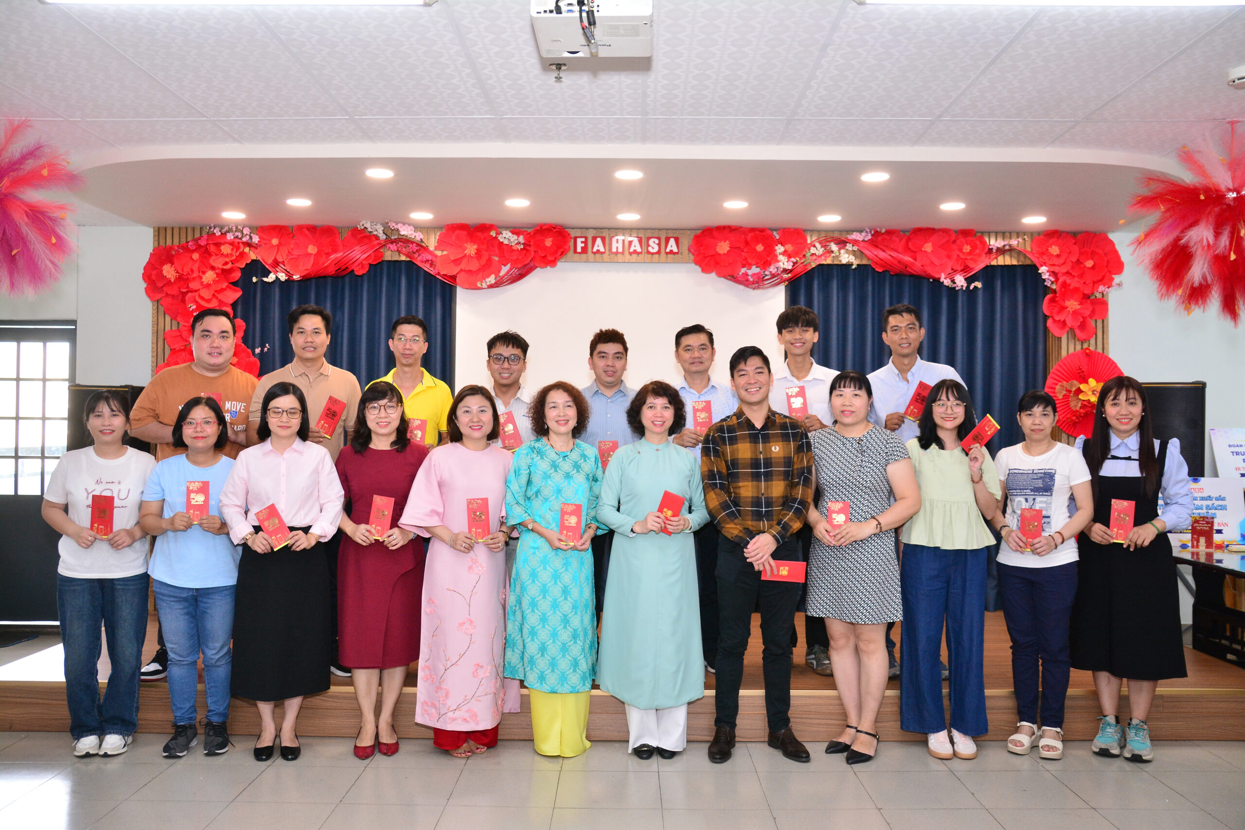 FAHASA tổ chức tiệc tất niên mừng Xuân Bính Ngọ 2026