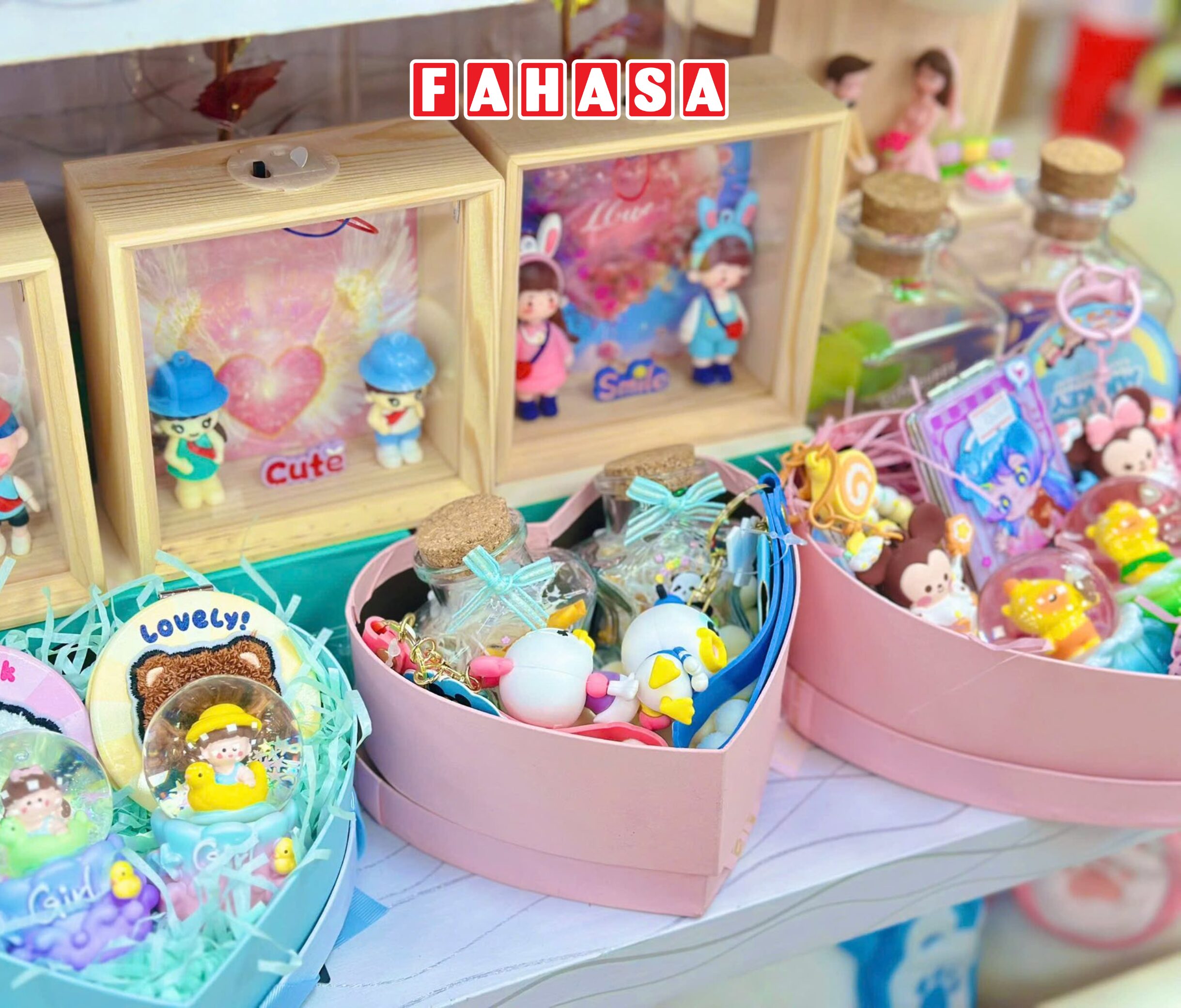 Mua quà Valentine cho nữ giới ở FAHASA uy tín, nhiều lựa chọn