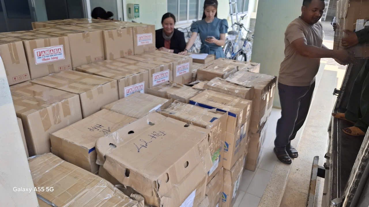 FAHASA Phối Hợp Cùng Đại Học Y Dược Trong Chương Trình “Chăm Sóc Sức Khỏe Cộng Đồng” Tại Tỉnh Khánh Hòa FAHASA Phối Hợp Cùng Đại Học Y Dược Trong Chương Trình “Chăm Sóc Sức Khỏe Cộng Đồng” Tại Tỉnh Khánh Hòa