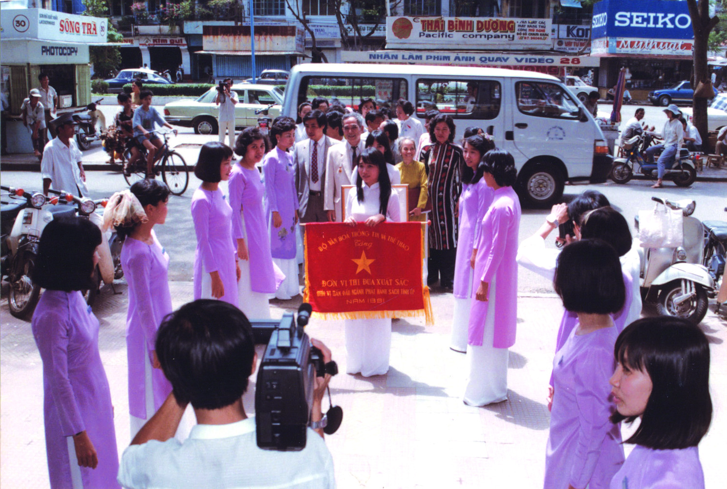 FAHASA 50 năm: Lời tri ân chân thành gửi đến hàng triệu độc giả đã luôn đồng hành
