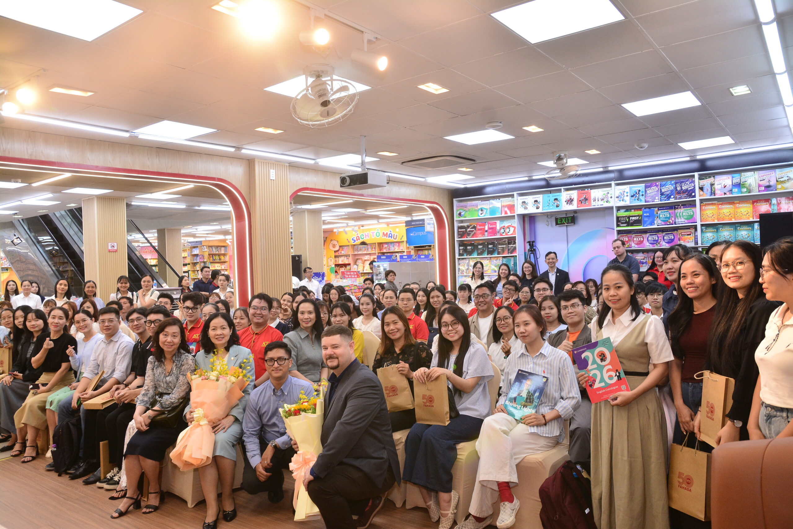 FAHASA Phối Hợp NXB Cambridge Tổ Chức Hội Thảo Chuyên Đề“Nâng Cao Hiệu Quả Học Tập Của Học Sinh Với Phương Pháp Tích Hợp Học Tập Và Đánh Giá”
