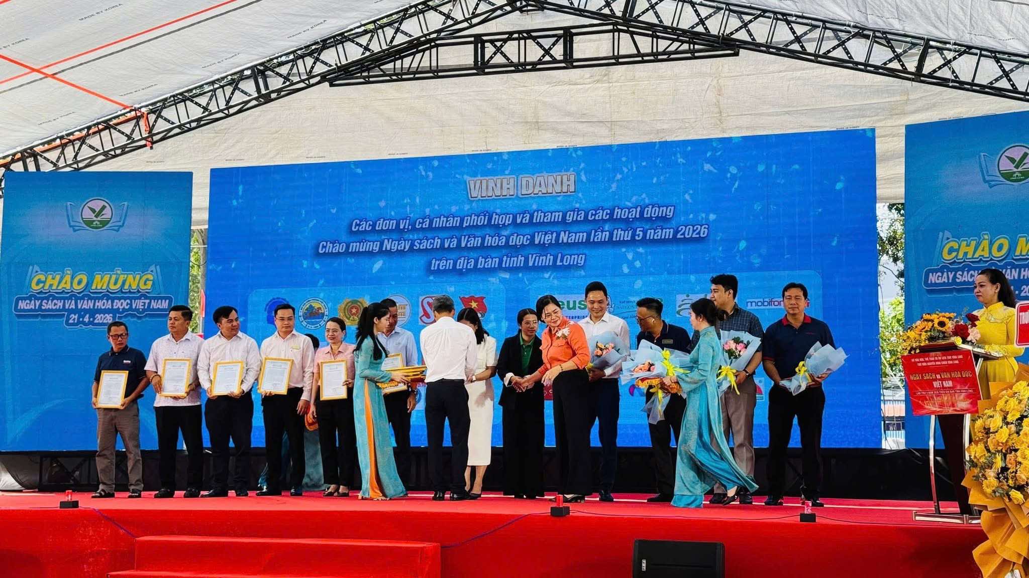 FAHASA Tổ Chức Chuỗi Hội Sách Chào Mừng Ngày Sách Và Văn Hóa Đọc Việt Nam Lần Thứ V – 2026 FAHASA Tổ Chức Chuỗi Hội Sách Chào Mừng Ngày Sách Và Văn Hóa Đọc Việt Nam Lần Thứ V – 2026