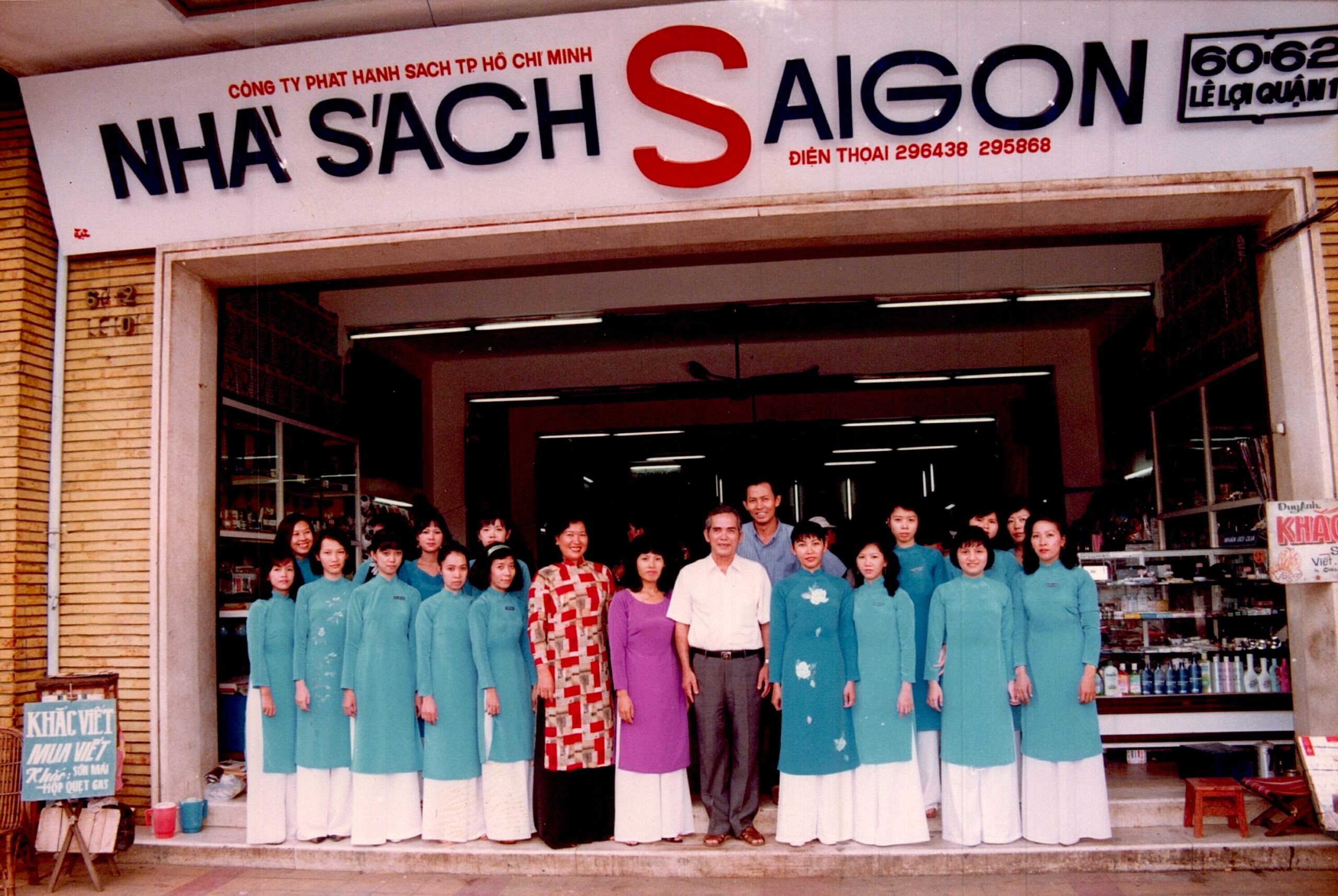 Hình ảnh Nhà sách Sài Gòn năm 1992