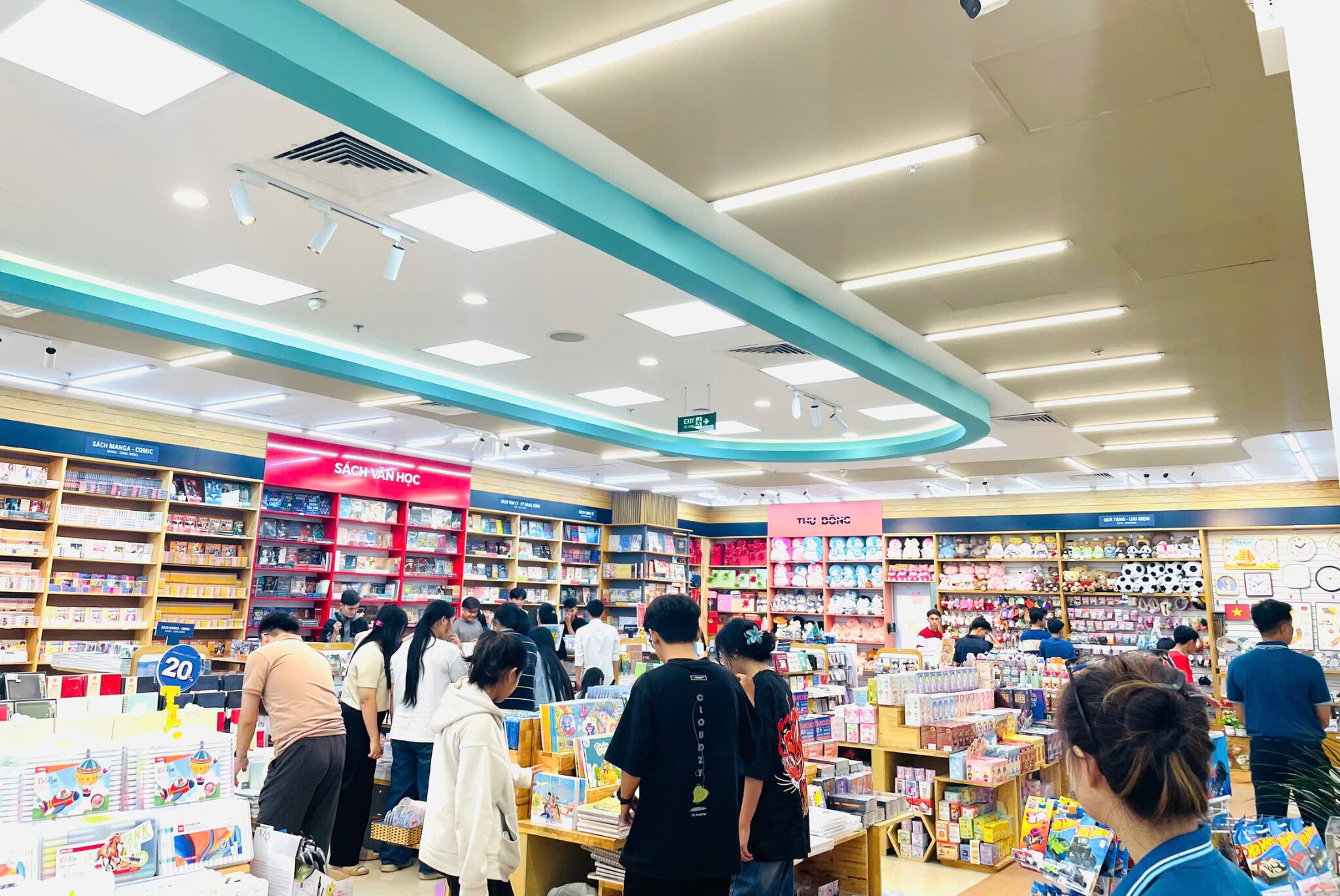 Nhà sách FABICO Củ Chi (7)