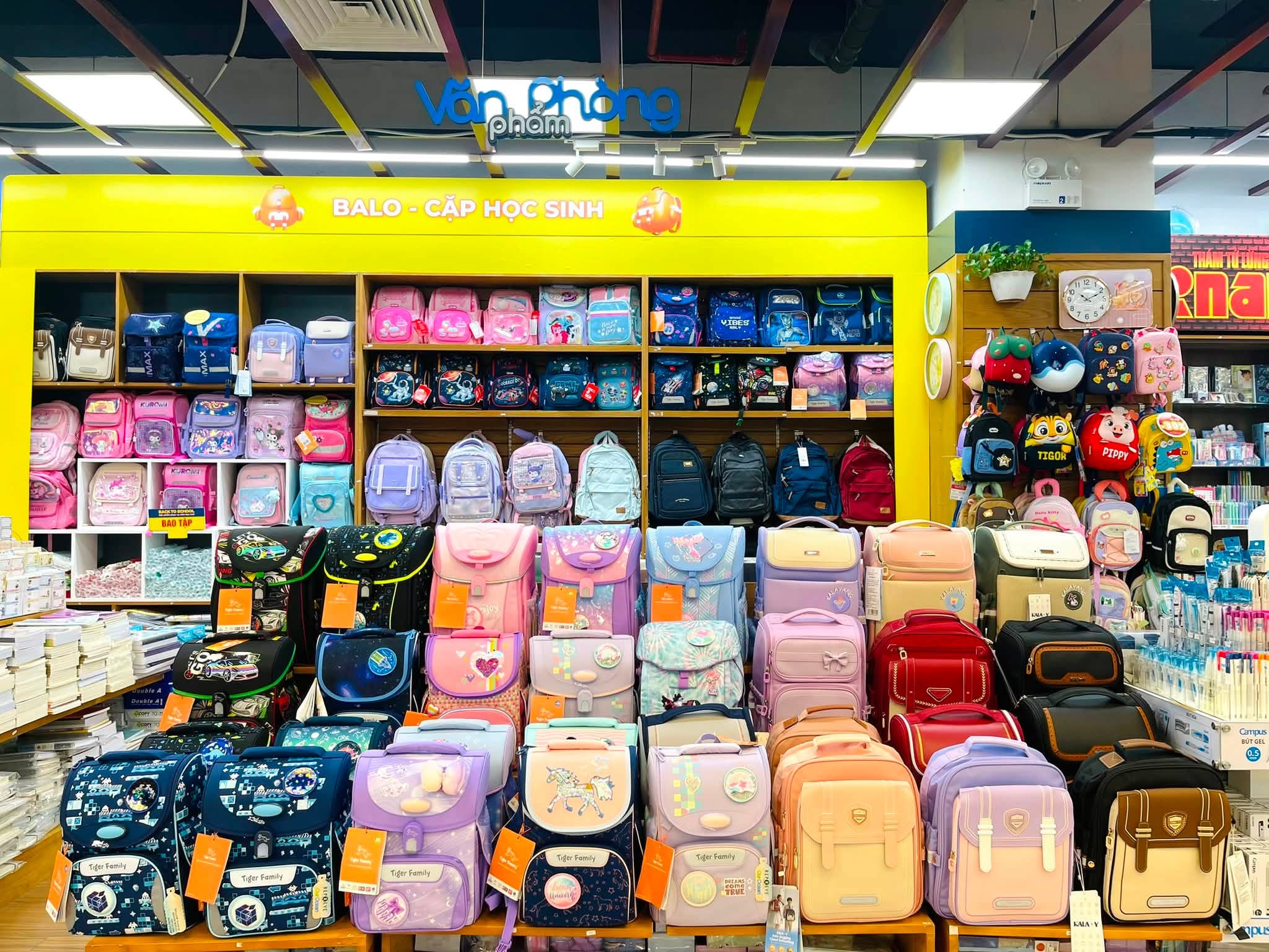 Combo sách giáo khoa và đồ dùng học tập cấp 2