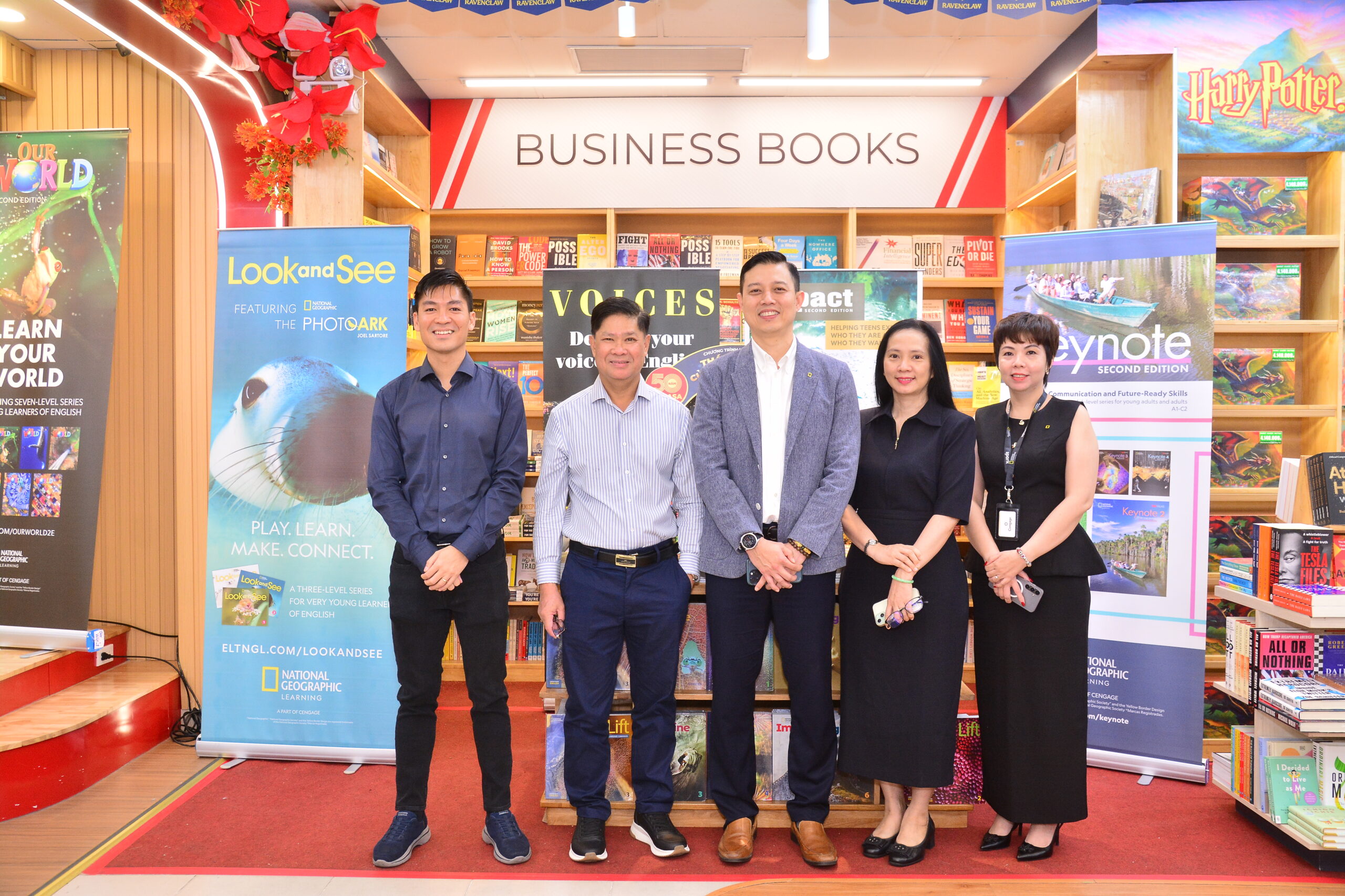 FAHASA Phối Hợp Cengage/National Geographic Learning Tổ Chức Hội Thảo Chuyên Đề: “Dạy Tiếng Anh Gắn Với Thế Giới Thực: Giúp Học Sinh Quan Sát, Tư Duy Và Sáng Tạo” Ngày 16.07.2026 FAHASA Phối Hợp Cengage/National Geographic Learning Tổ Chức Hội Thảo Chuyên Đề: “Dạy Tiếng Anh Gắn Với Thế Giới Thực: Giúp Học Sinh Quan Sát, Tư Duy Và Sáng Tạo” Ngày 16.07.2026