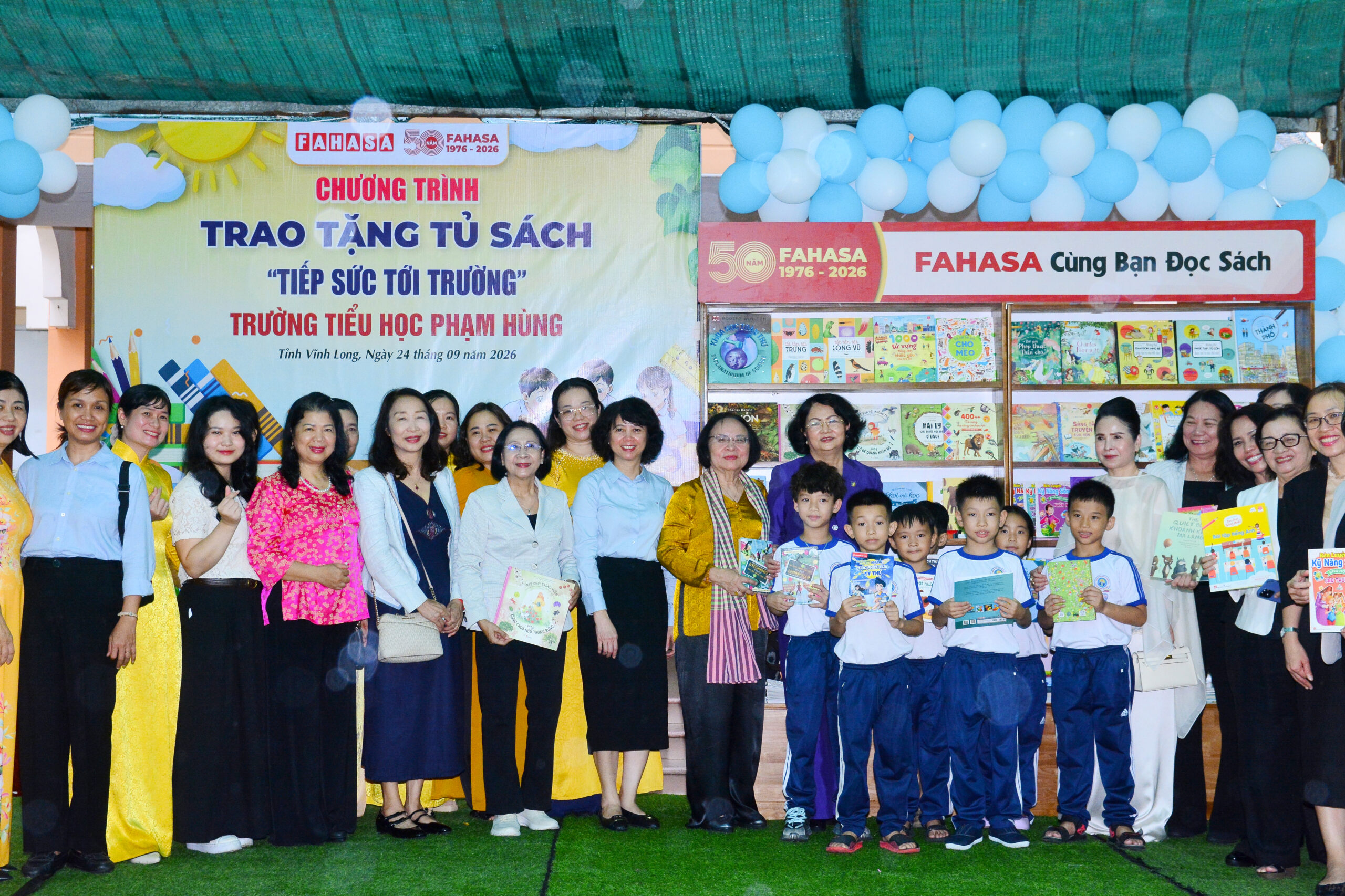FAHASA Cùng Nguyên Phó Chủ Tịch Nước CHXHCN Việt Nam Lan Tỏa Yêu Thương Mùa Trung Thu (2)